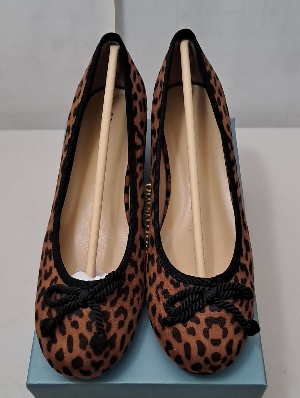 C. Paravano Women's Size 11 Leopard 2 Inch Chunky Heel with Black Trim and Bow
